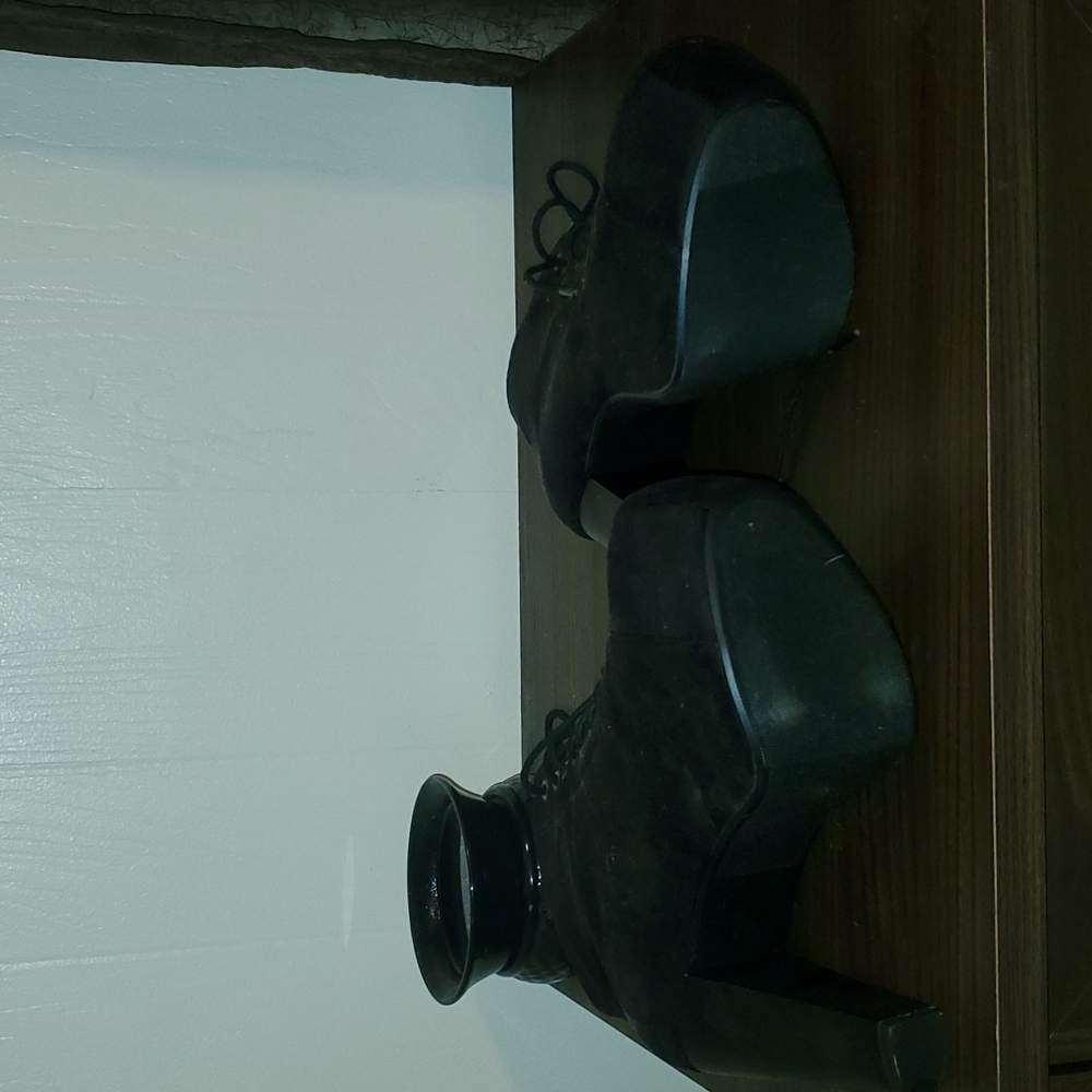 Booties - Picture 2 of 4